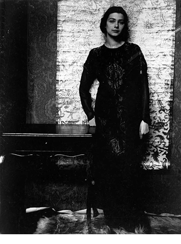 Clotilde von Derp | Foto: Hanns Holdt, München | ca. 1914 | © Deutsches Theatermuseum, München